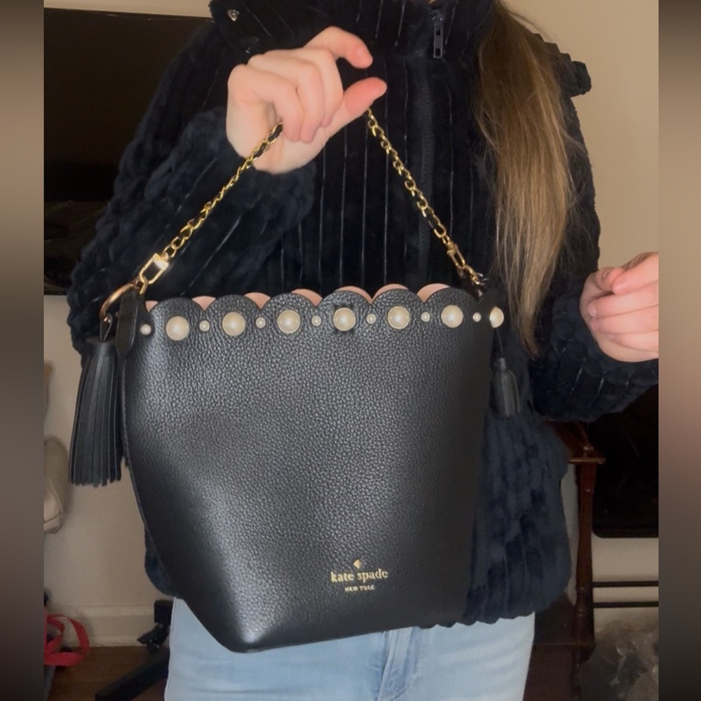 Kate Spade Black and‎ Gold crossbody Bag, with free chain for handbag